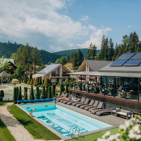 Hotel Vedmezhyi Dvir Bukovel Esterno foto