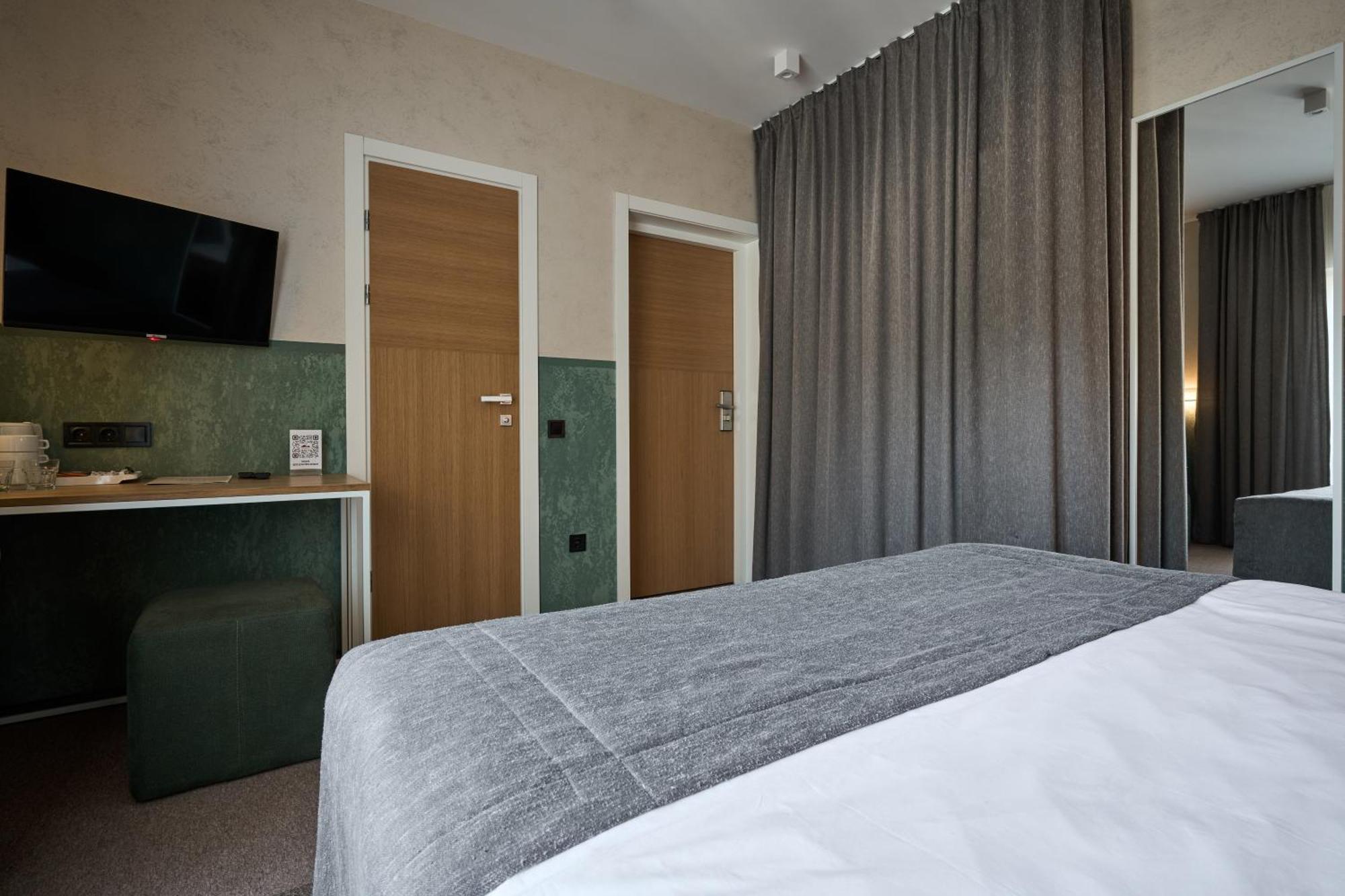 Hotel Vedmezhyi Dvir Bukovel Esterno foto